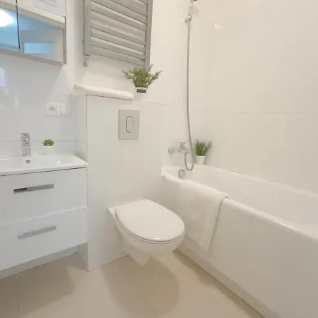 L Ajax Copernicus Center * Warszawa