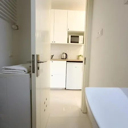Apartment L Ajax Copernicus Center Warschau